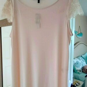 White House Black Market top